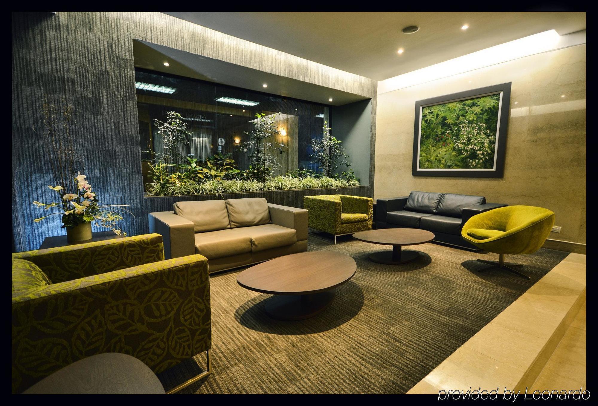 Nh Collection Quito Royal Hotell Exteriör bild